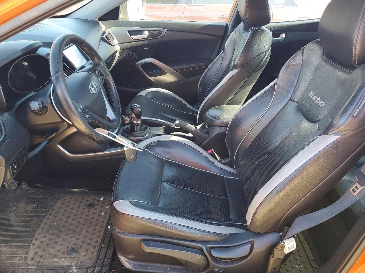 2013 HYUNDAI VELOSTER