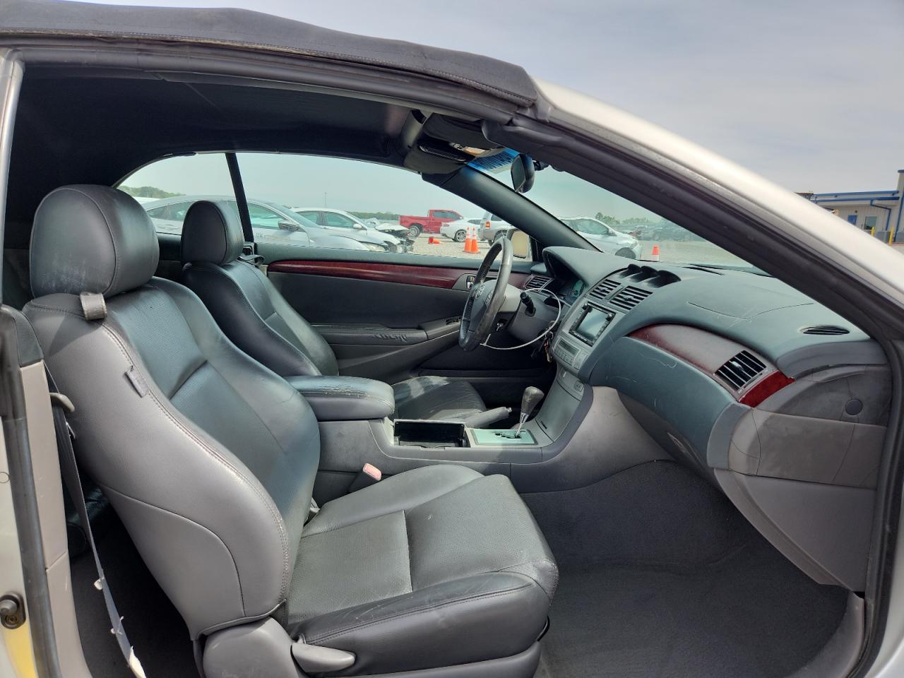 2005 TOYOTA CAMRY