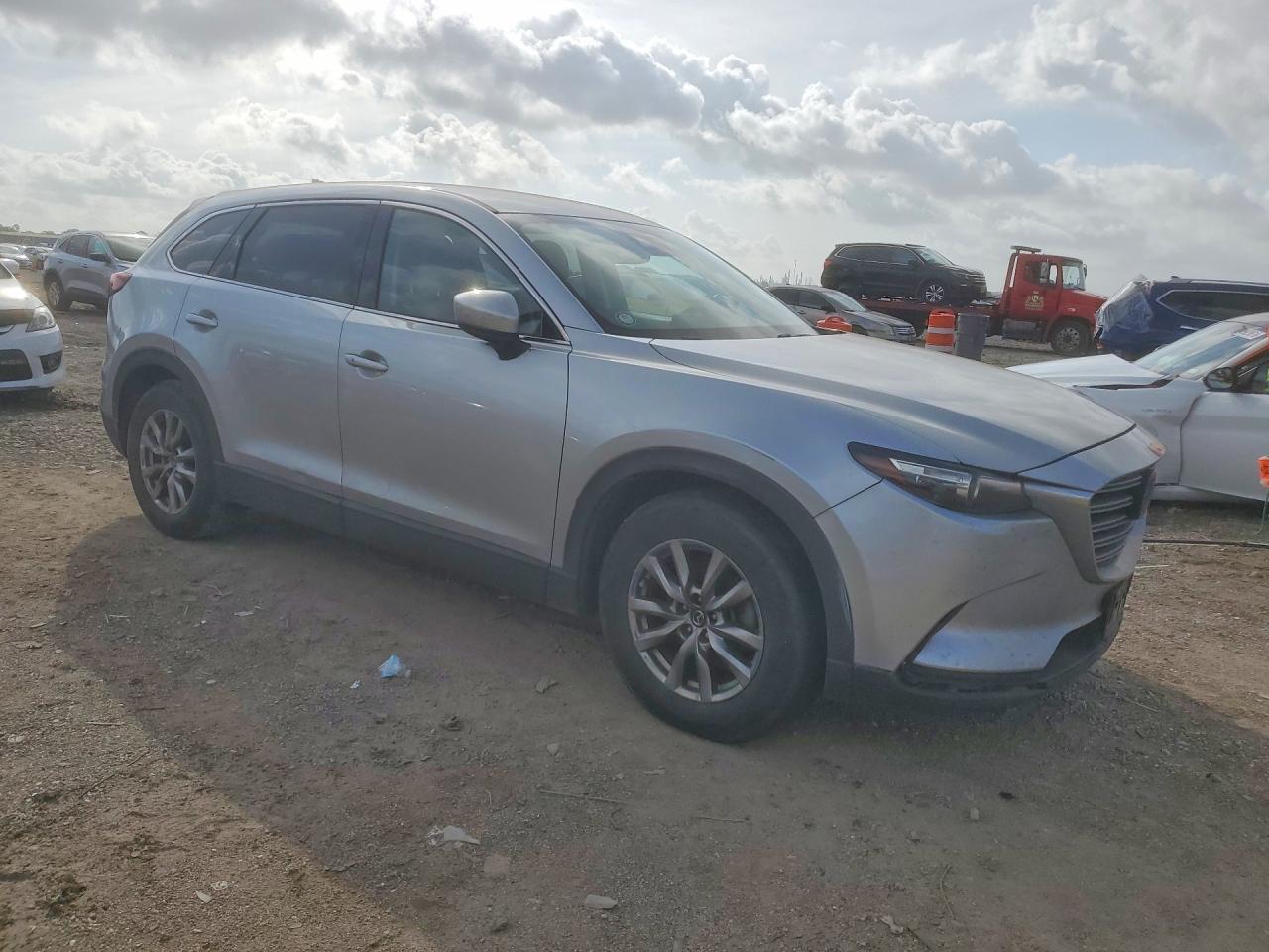 2018 MAZDA CX-9