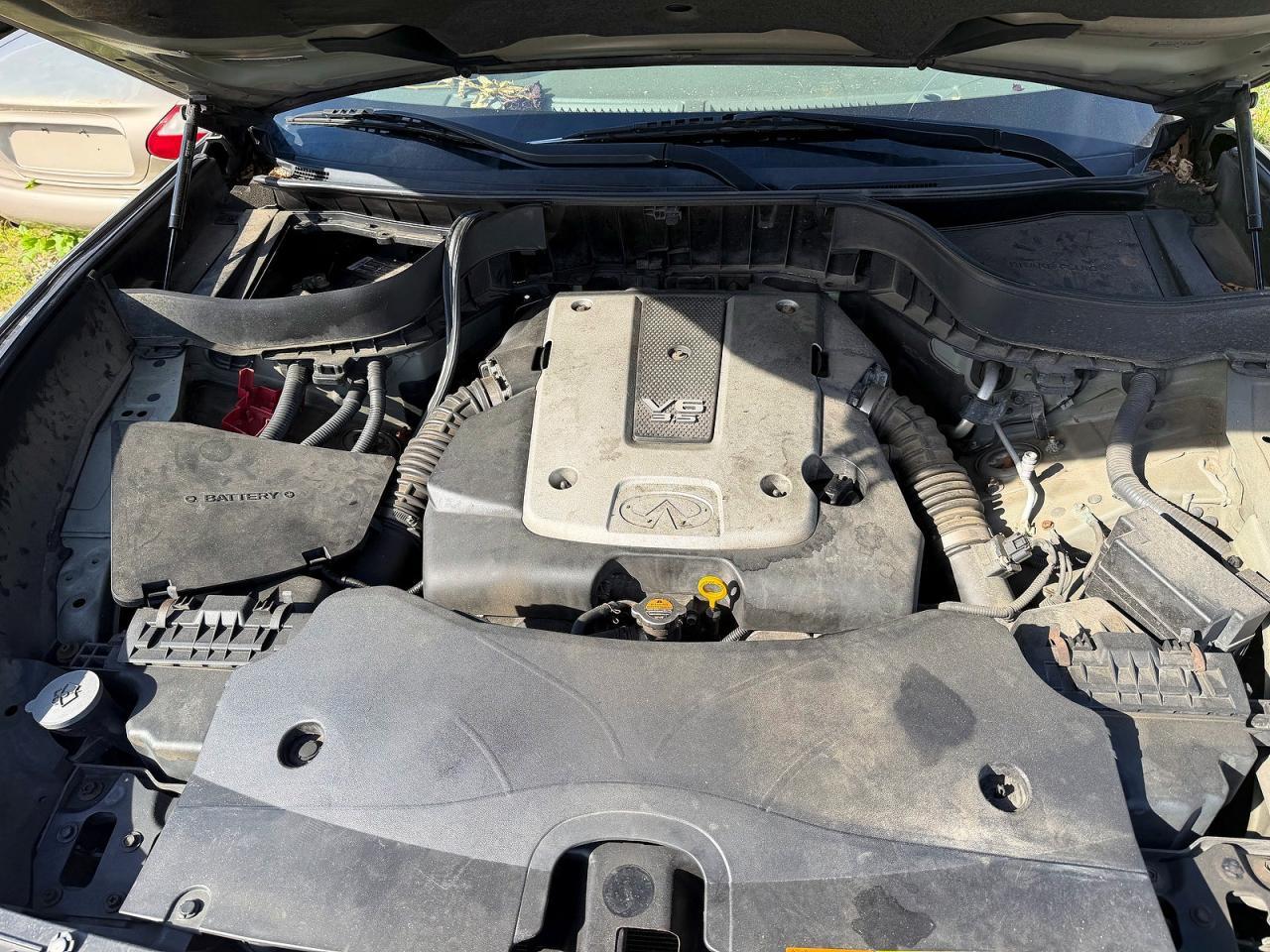 2011 INFINITI FX35
