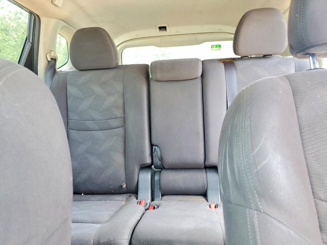 2016 NISSAN ROGUE