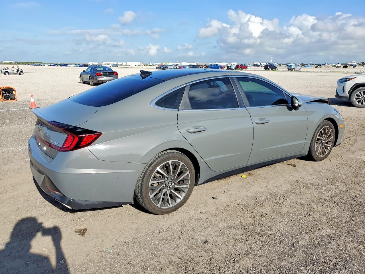 2020 HYUNDAI SONATA
