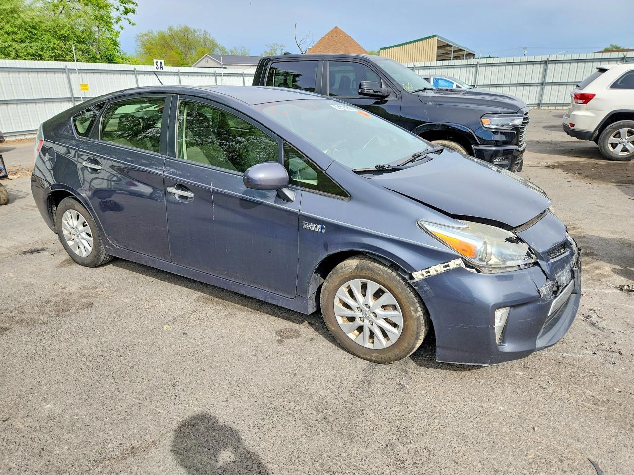 2013 TOYOTA Prius Plug-In