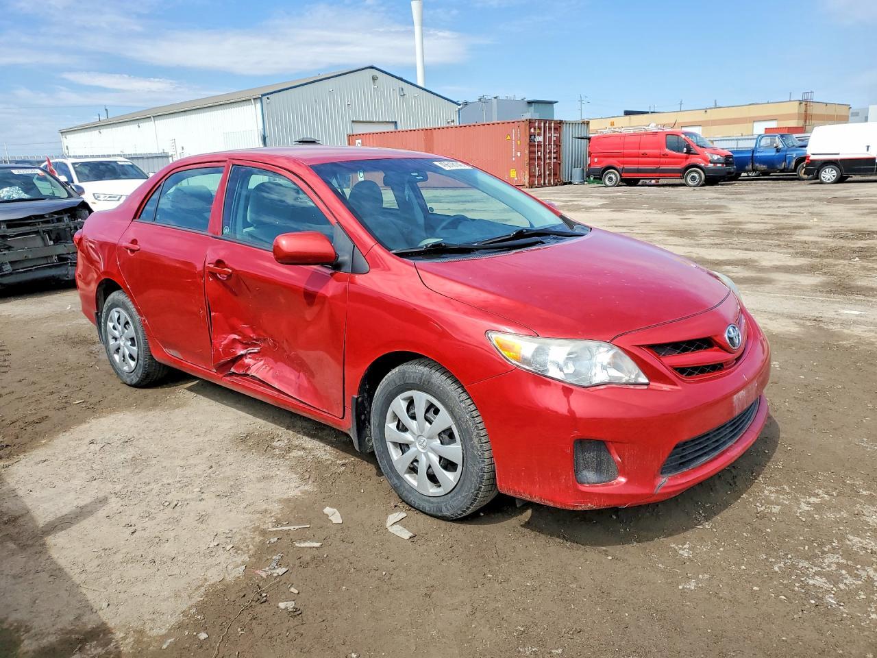 2013 TOYOTA COROLLA