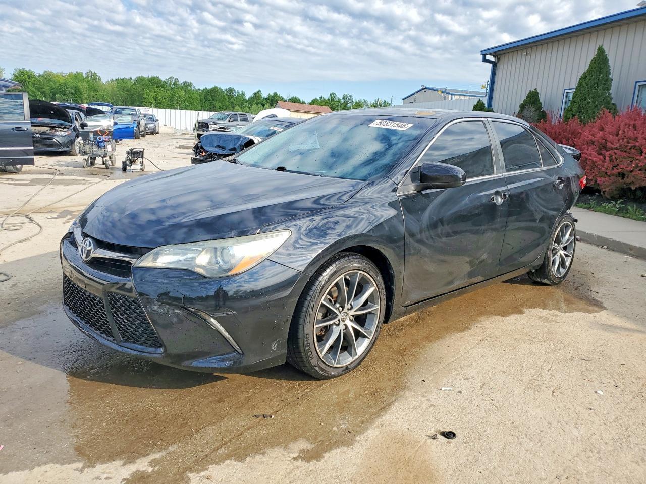 2015 TOYOTA CAMRY