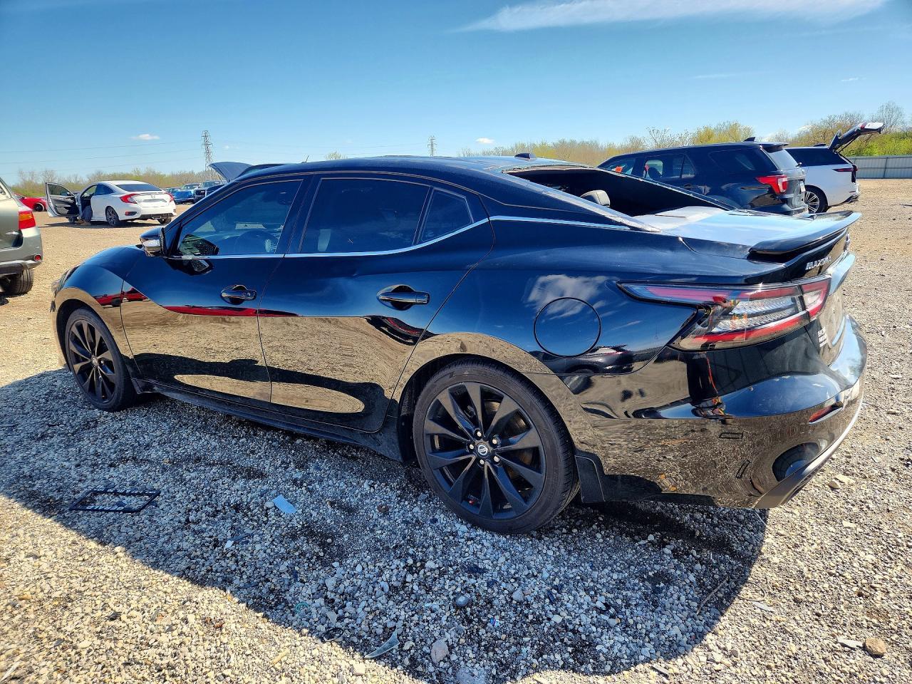 2019 NISSAN Maxima