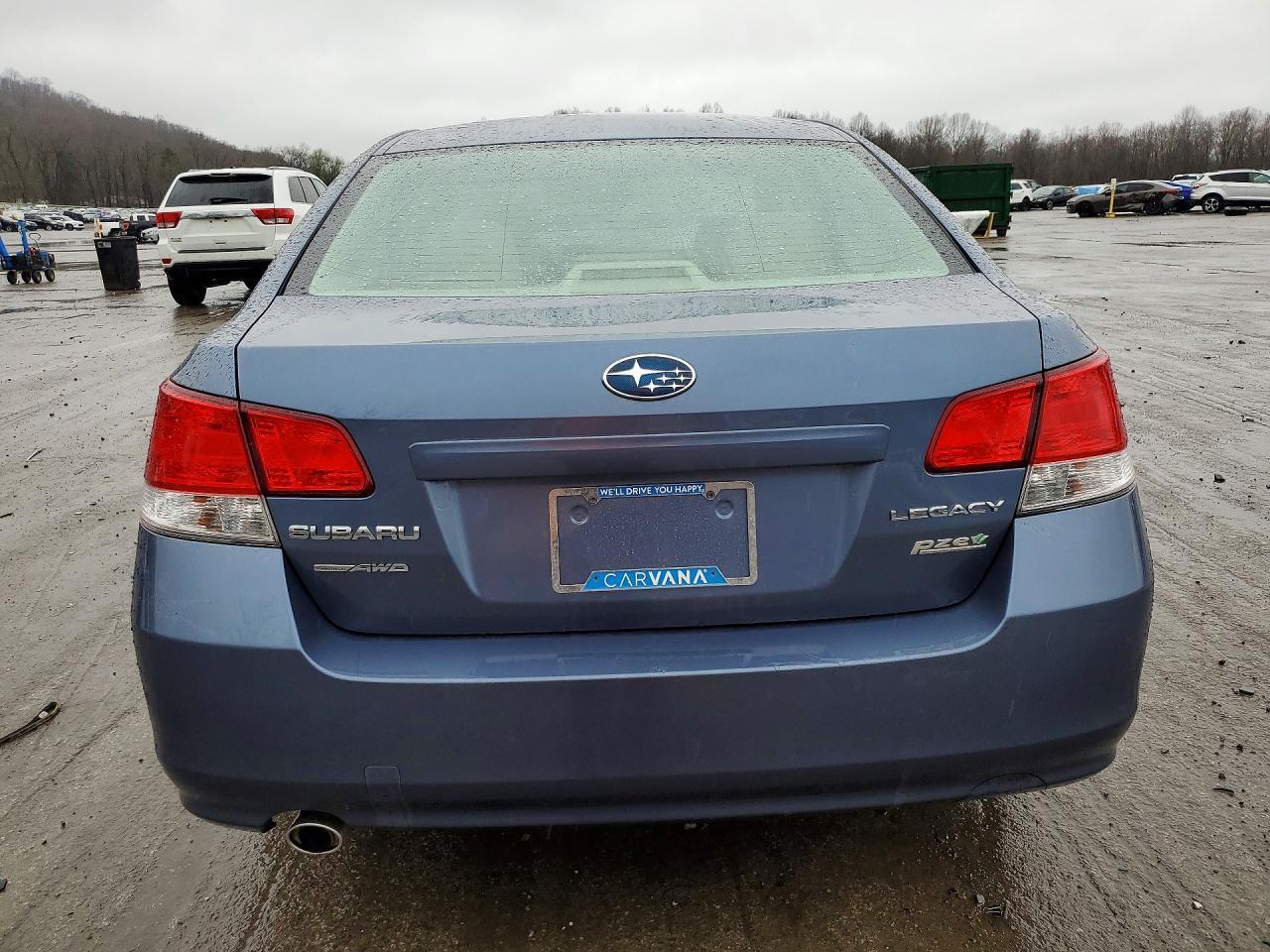 2013 SUBARU Legacy