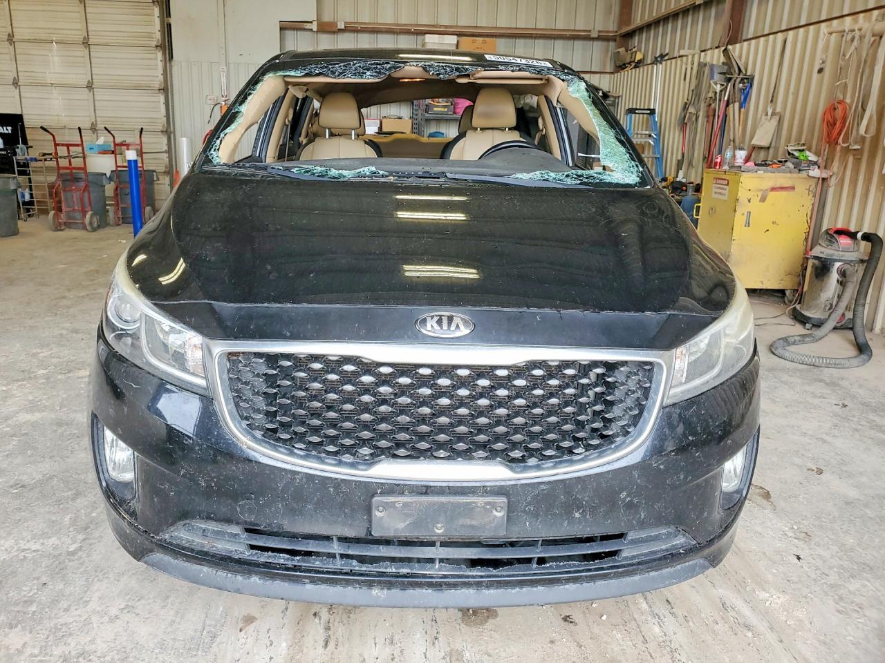 2016 KIA SEDONA