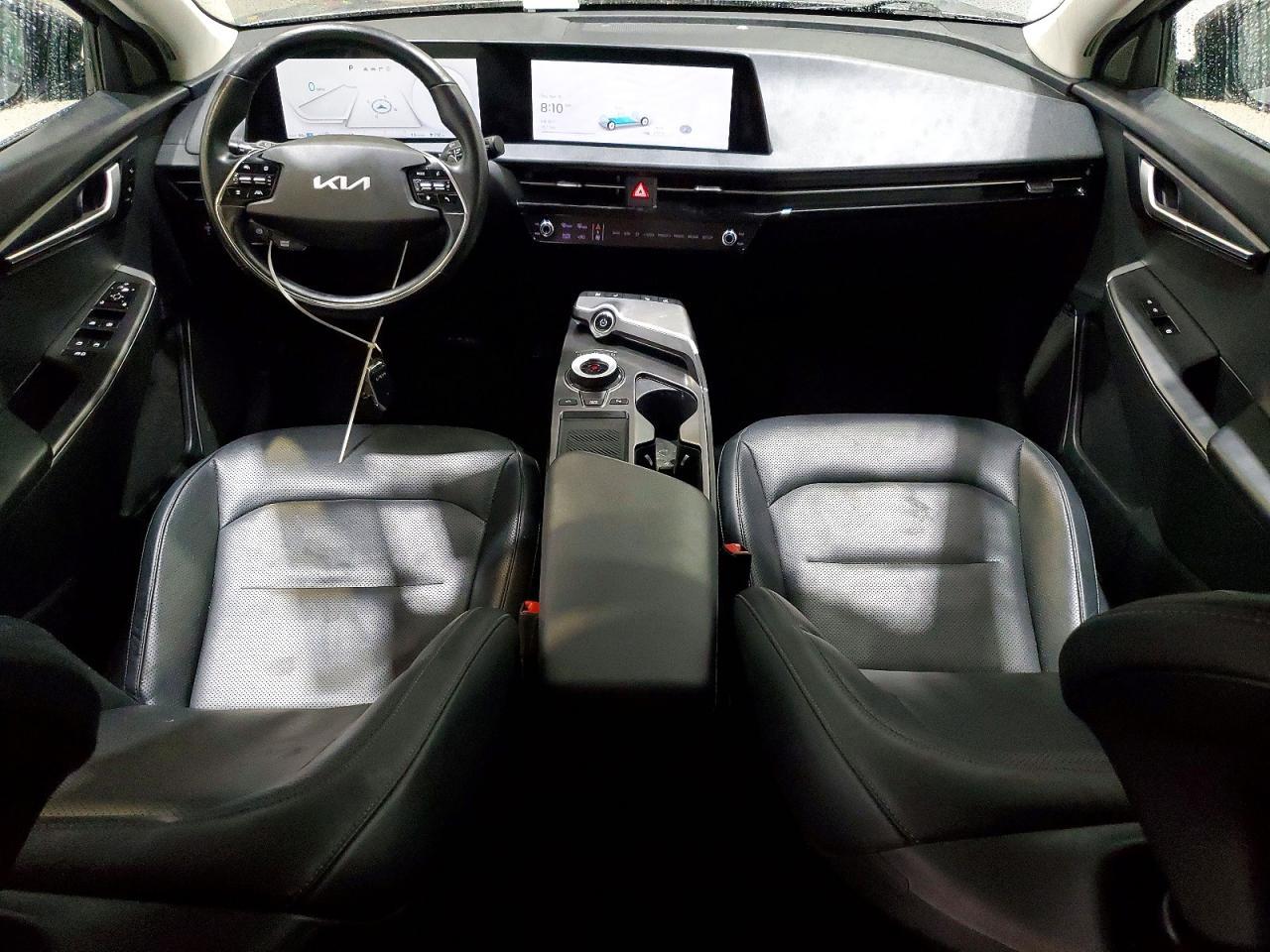 2023 KIA EV6