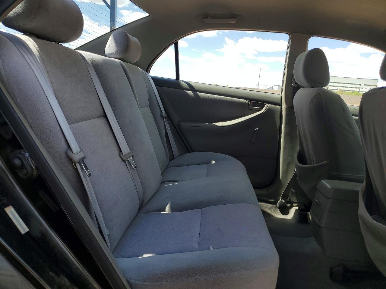 2004 TOYOTA COROLLA