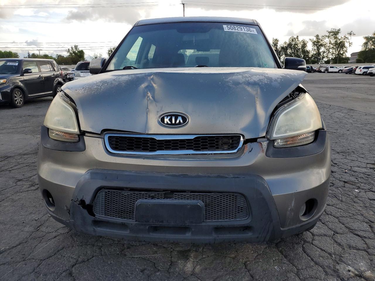 2011 KIA SOUL