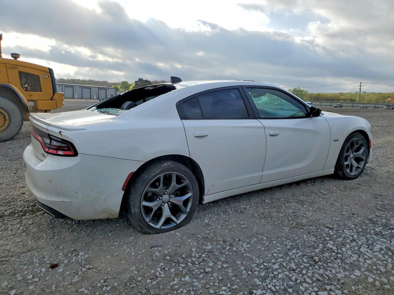 2015 DODGE CHARGER