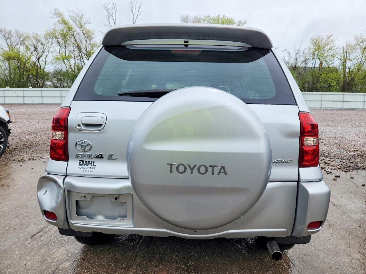 2005 TOYOTA RAV4