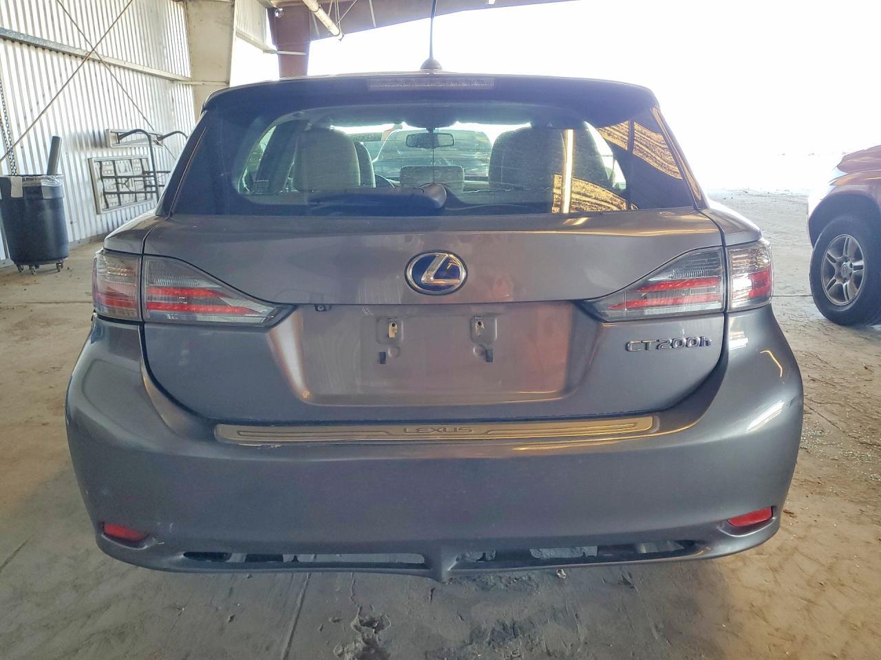 2013 LEXUS CT 200
