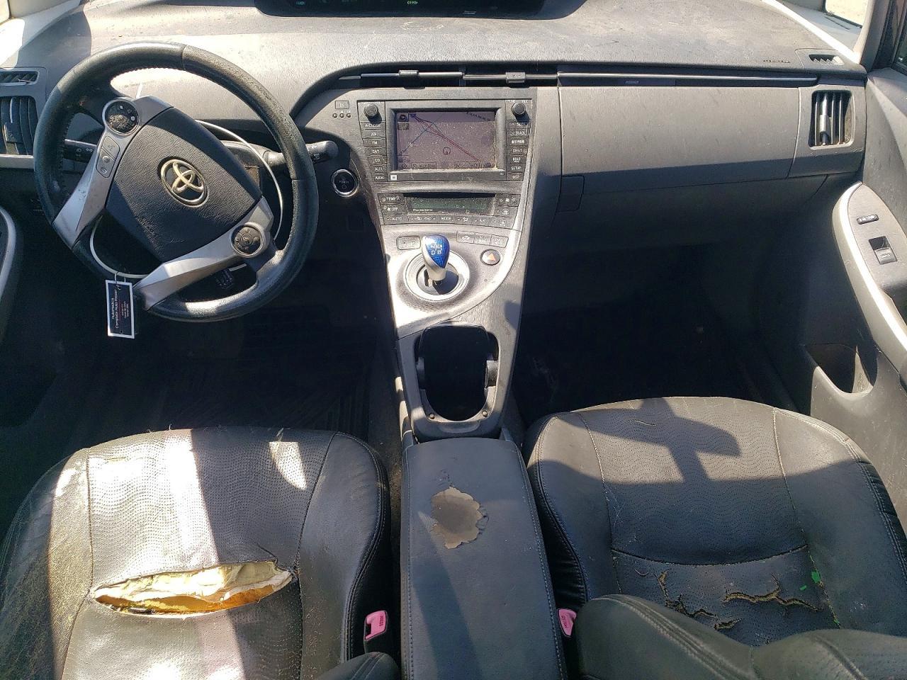 2011 TOYOTA PRIUS