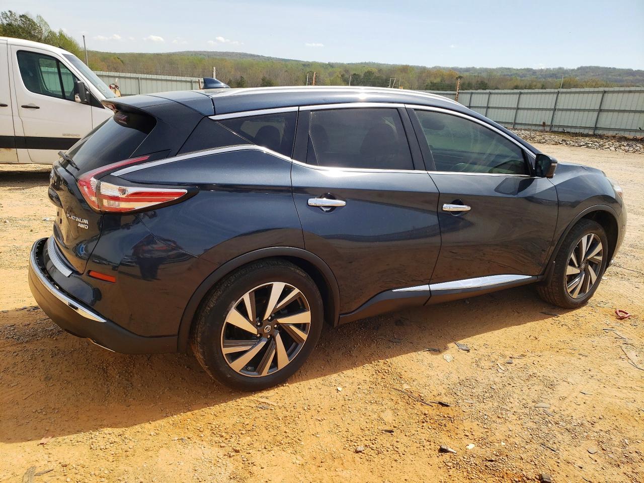2017 NISSAN MURANO