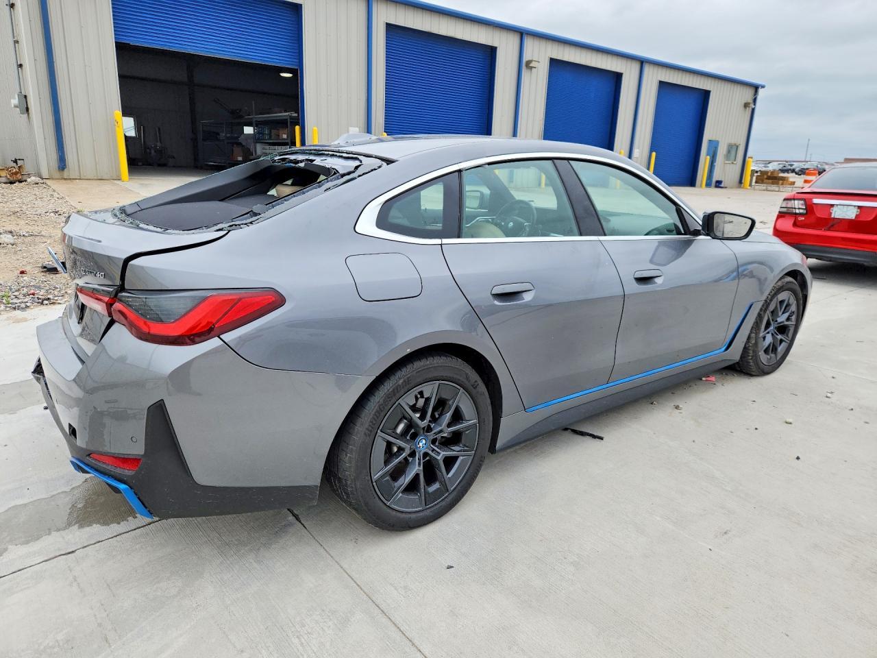 2023 BMW i4