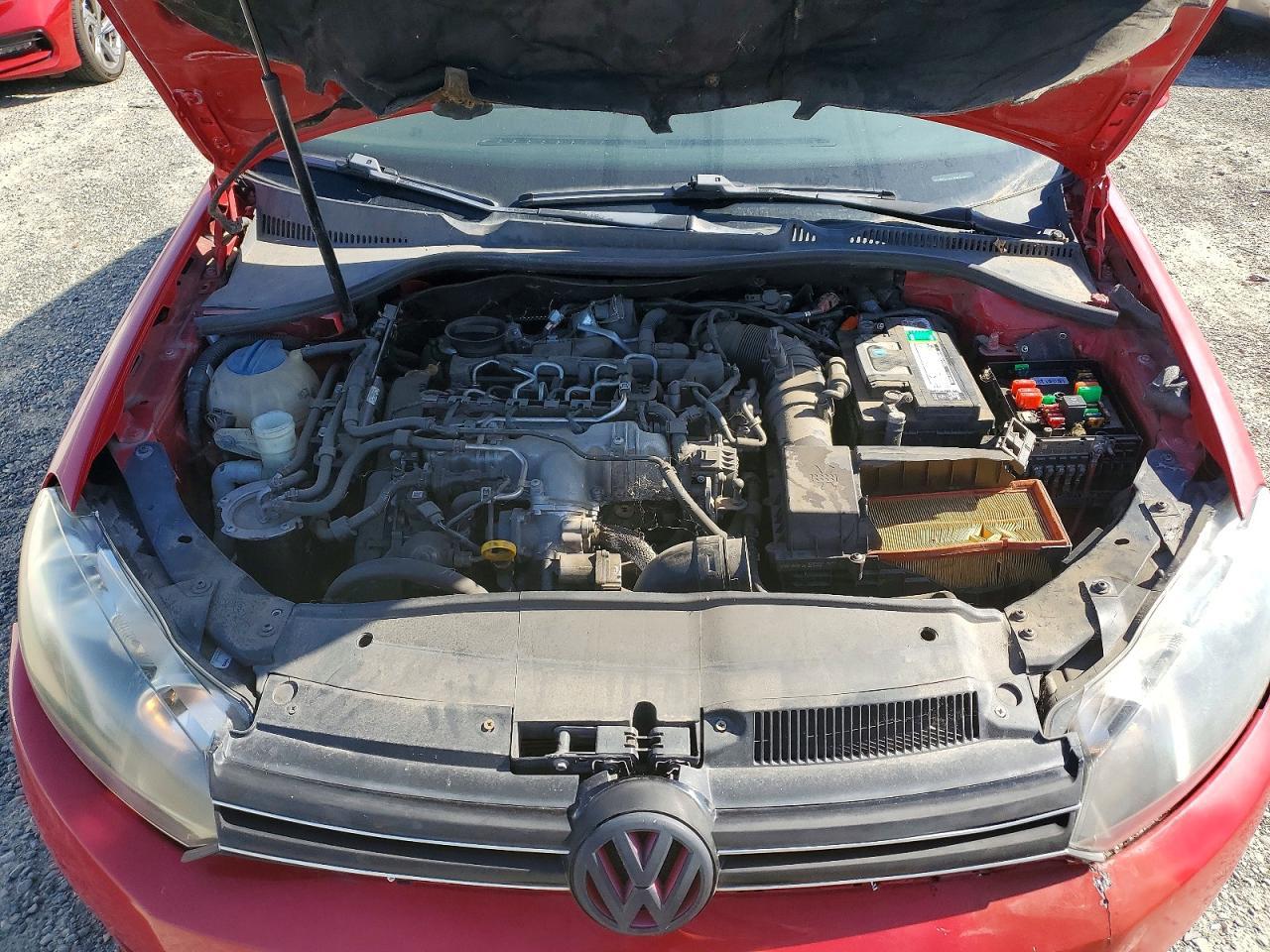 2014 VOLKSWAGEN JETTA