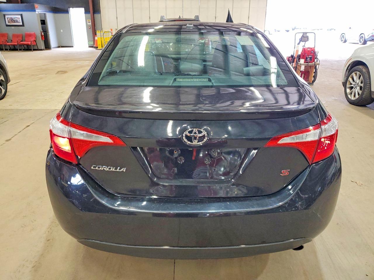 2015 TOYOTA COROLLA