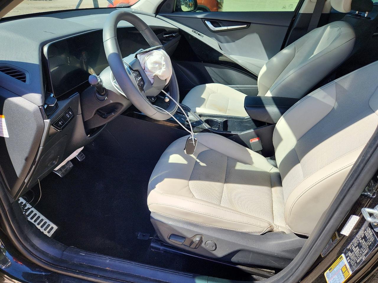 2023 KIA Niro