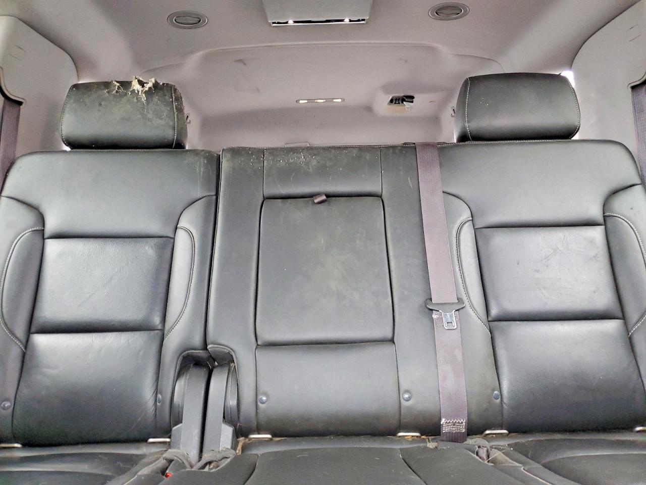 2016 CHEVROLET Suburban