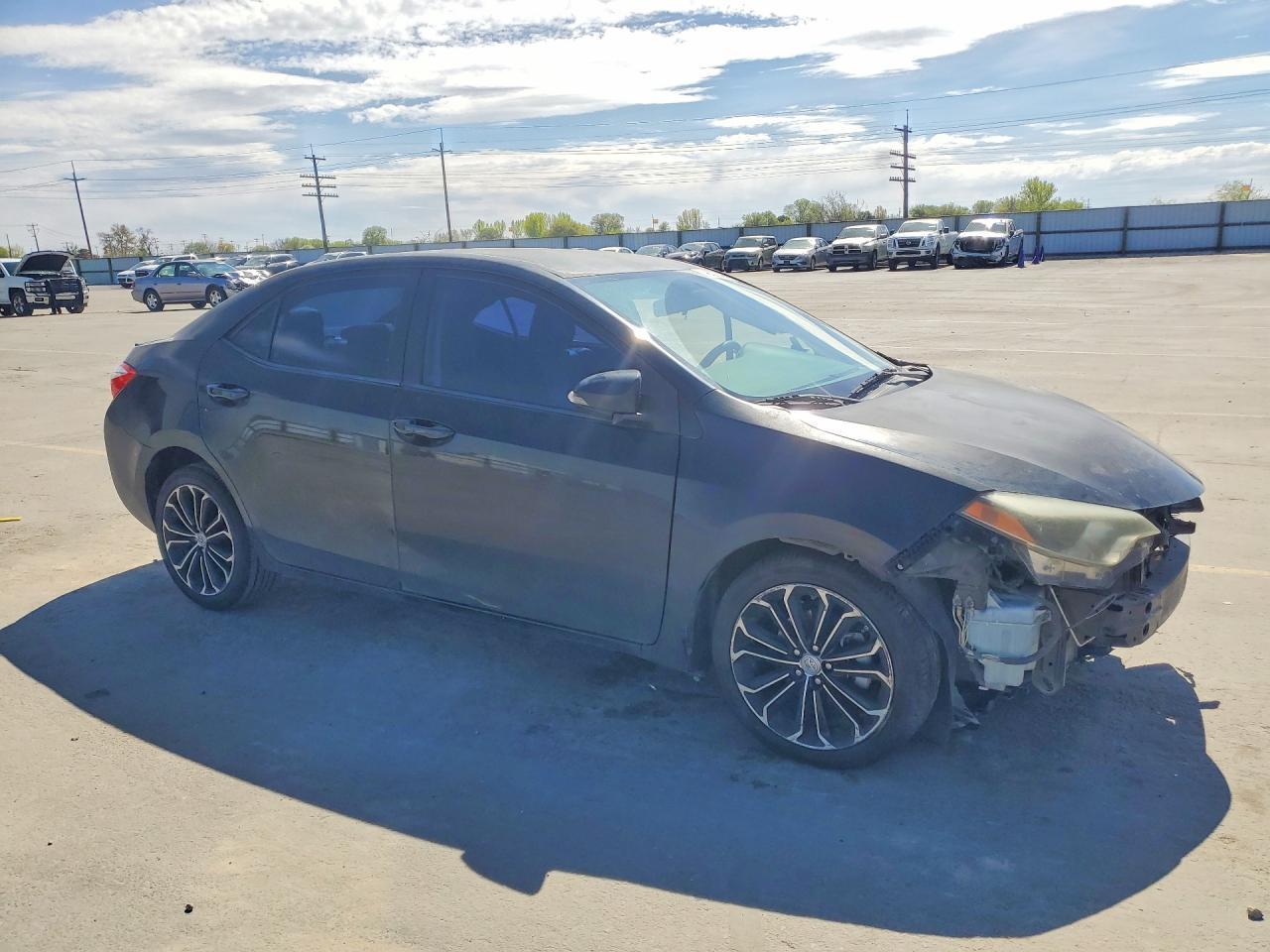 2015 TOYOTA COROLLA