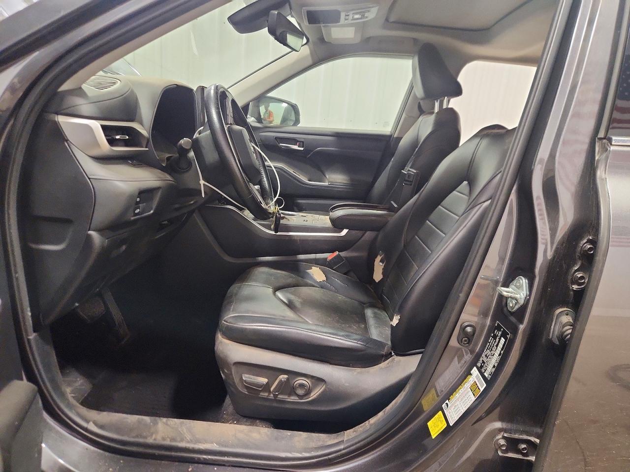 2021 TOYOTA HIGHLANDER