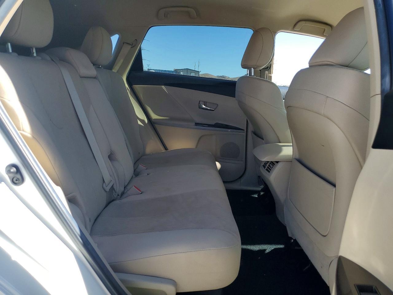 2011 TOYOTA VENZA
