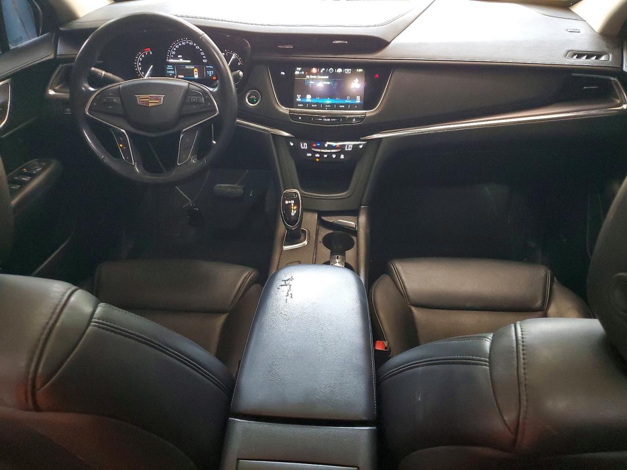 2019 CADILLAC XT5