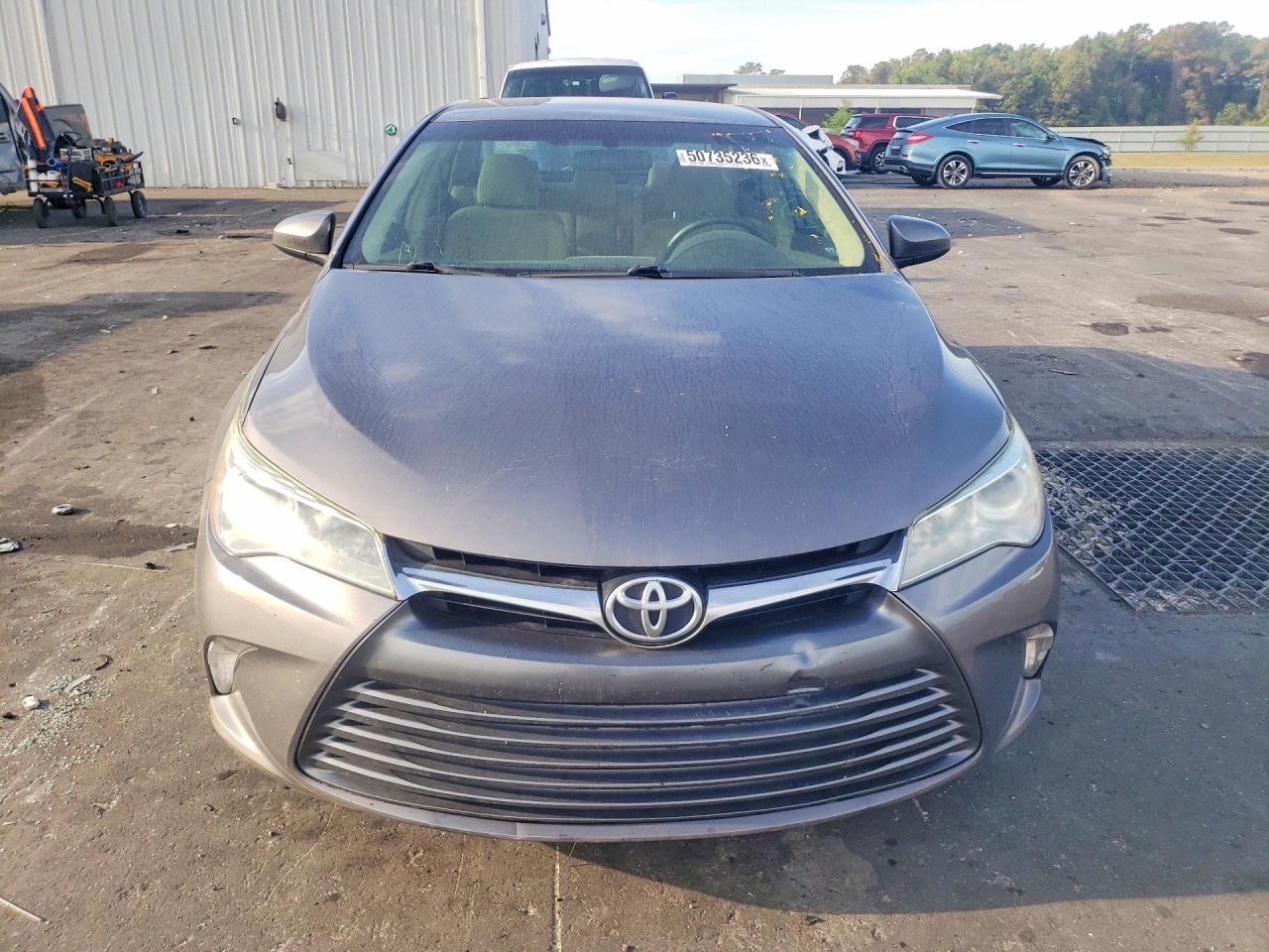2016 TOYOTA CAMRY