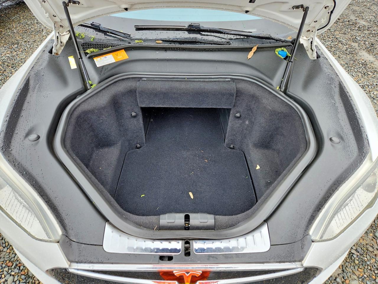 2013 TESLA MODEL S