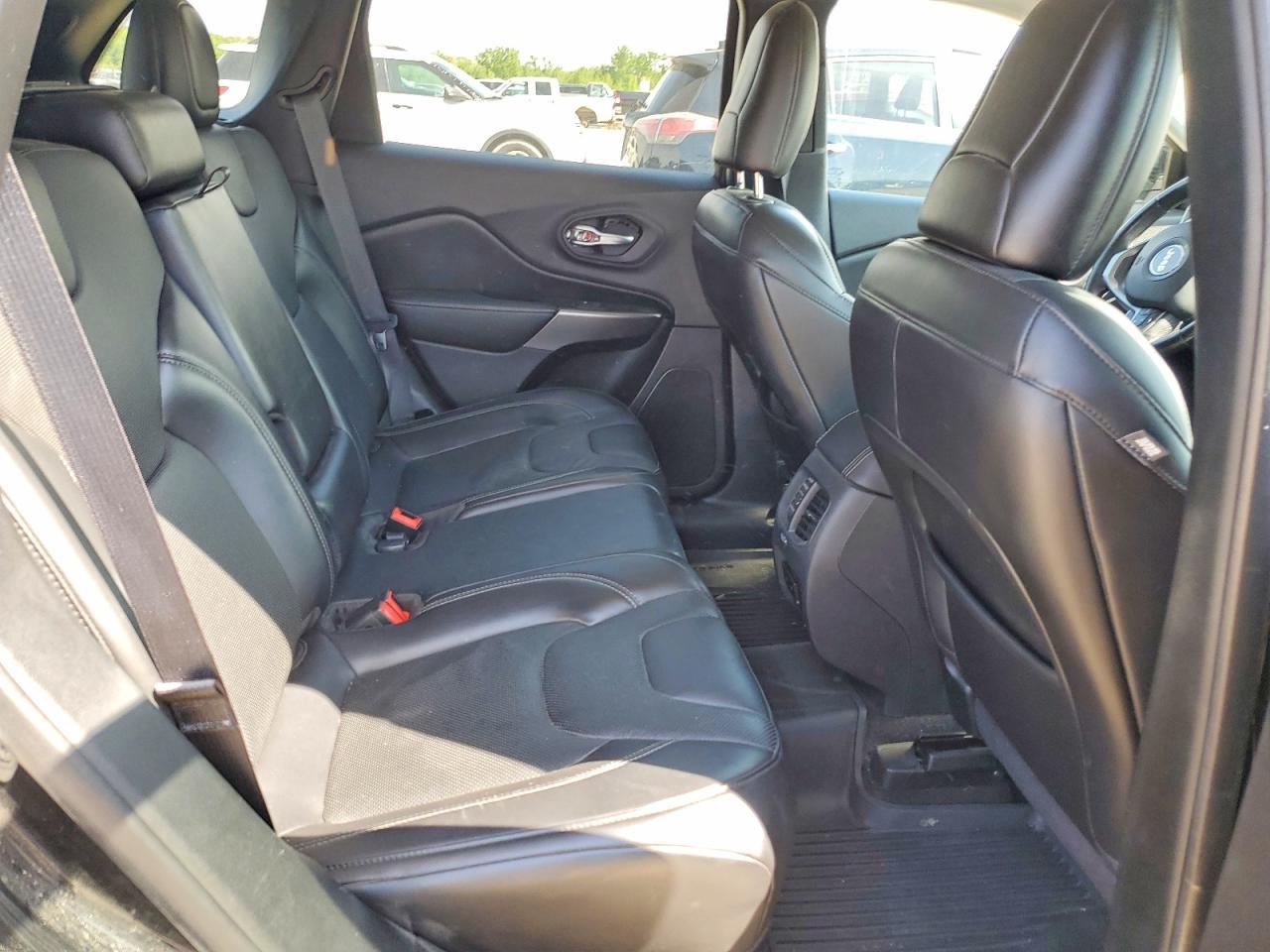 2020 JEEP CHEROKEE