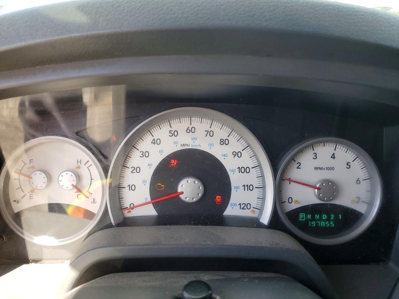 2005 DODGE Dakota