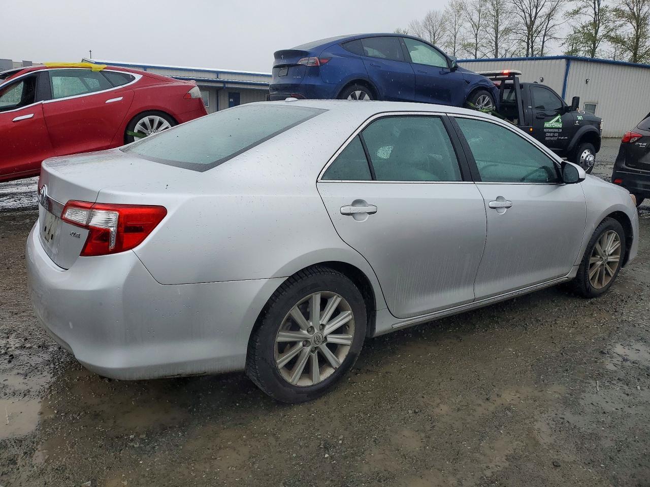 2012 TOYOTA CAMRY