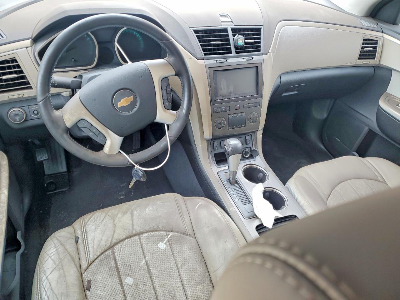 2011 CHEVROLET TRAVERSE