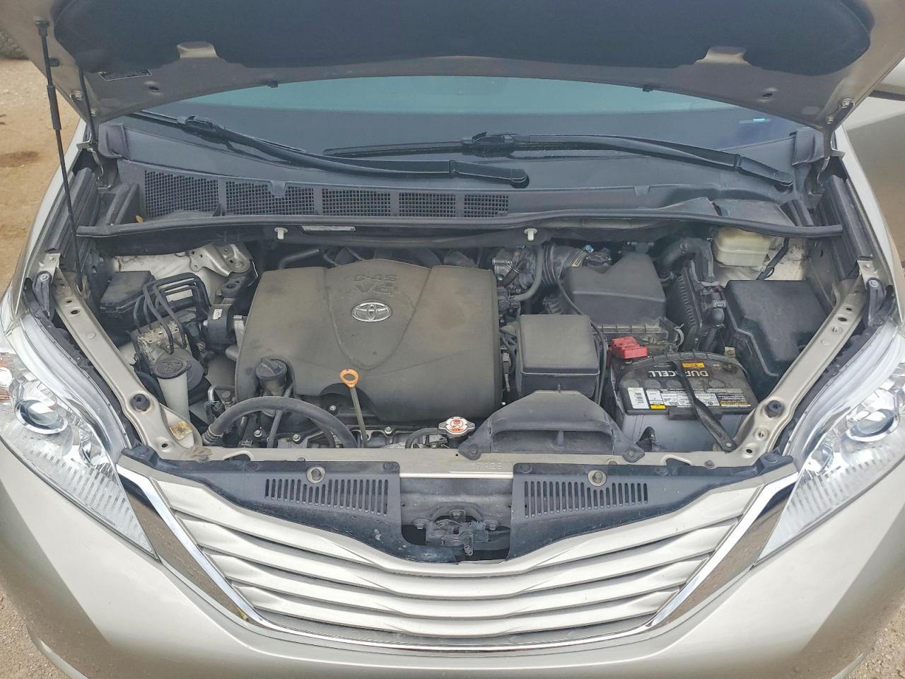 2017 TOYOTA SIENNA