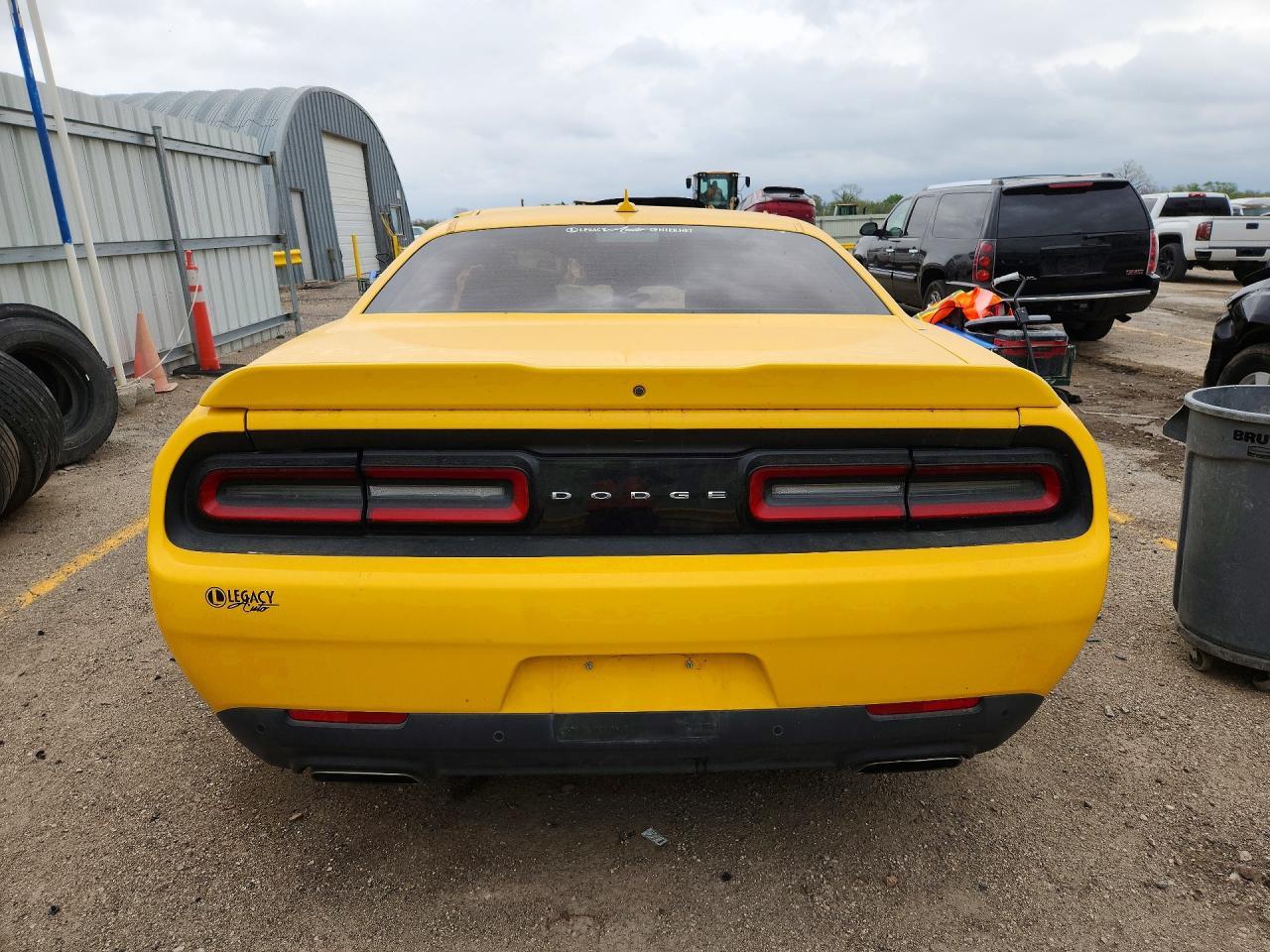 2017 DODGE Challenger