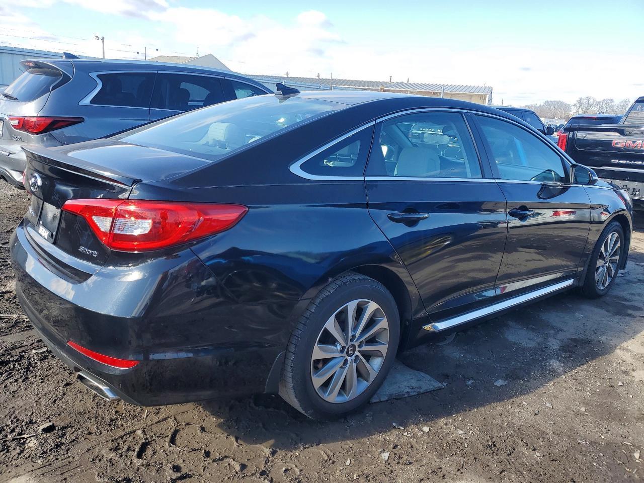 2016 HYUNDAI SONATA
