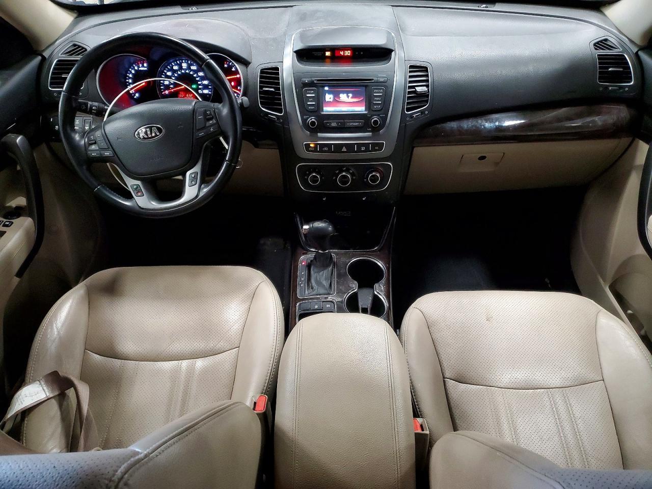 2015 KIA SORENTO