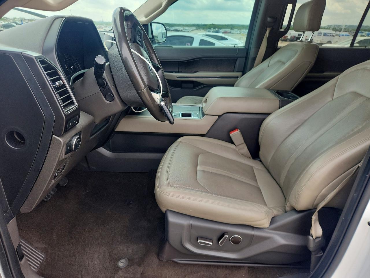 2020 FORD Expedition