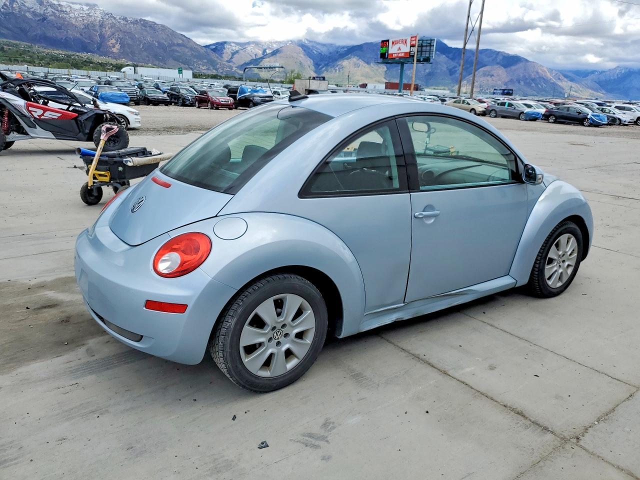 2009 VOLKSWAGEN Beetle