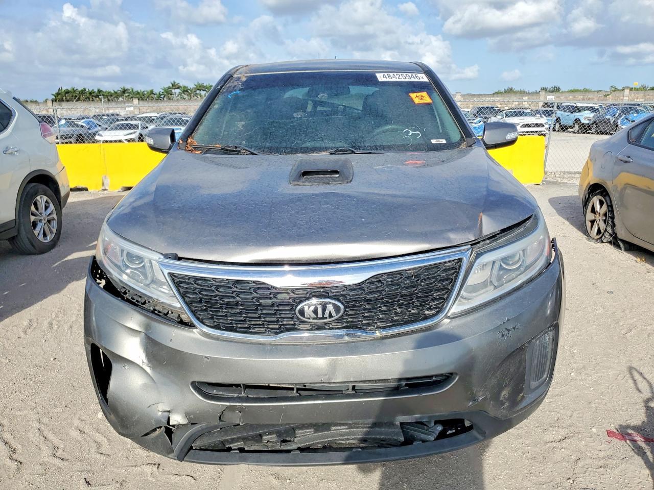 2014 KIA SORENTO