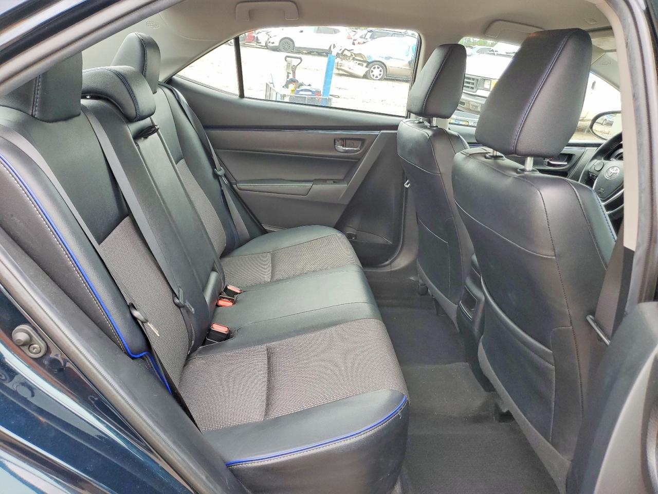 2019 TOYOTA COROLLA