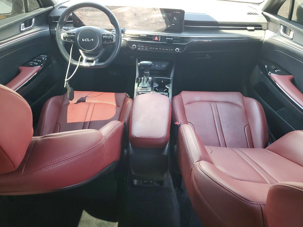 2025 KIA K5