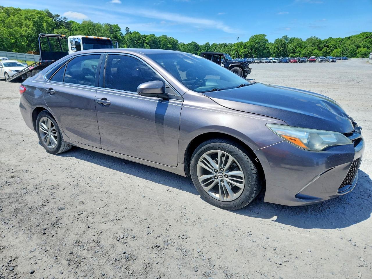 2017 TOYOTA CAMRY
