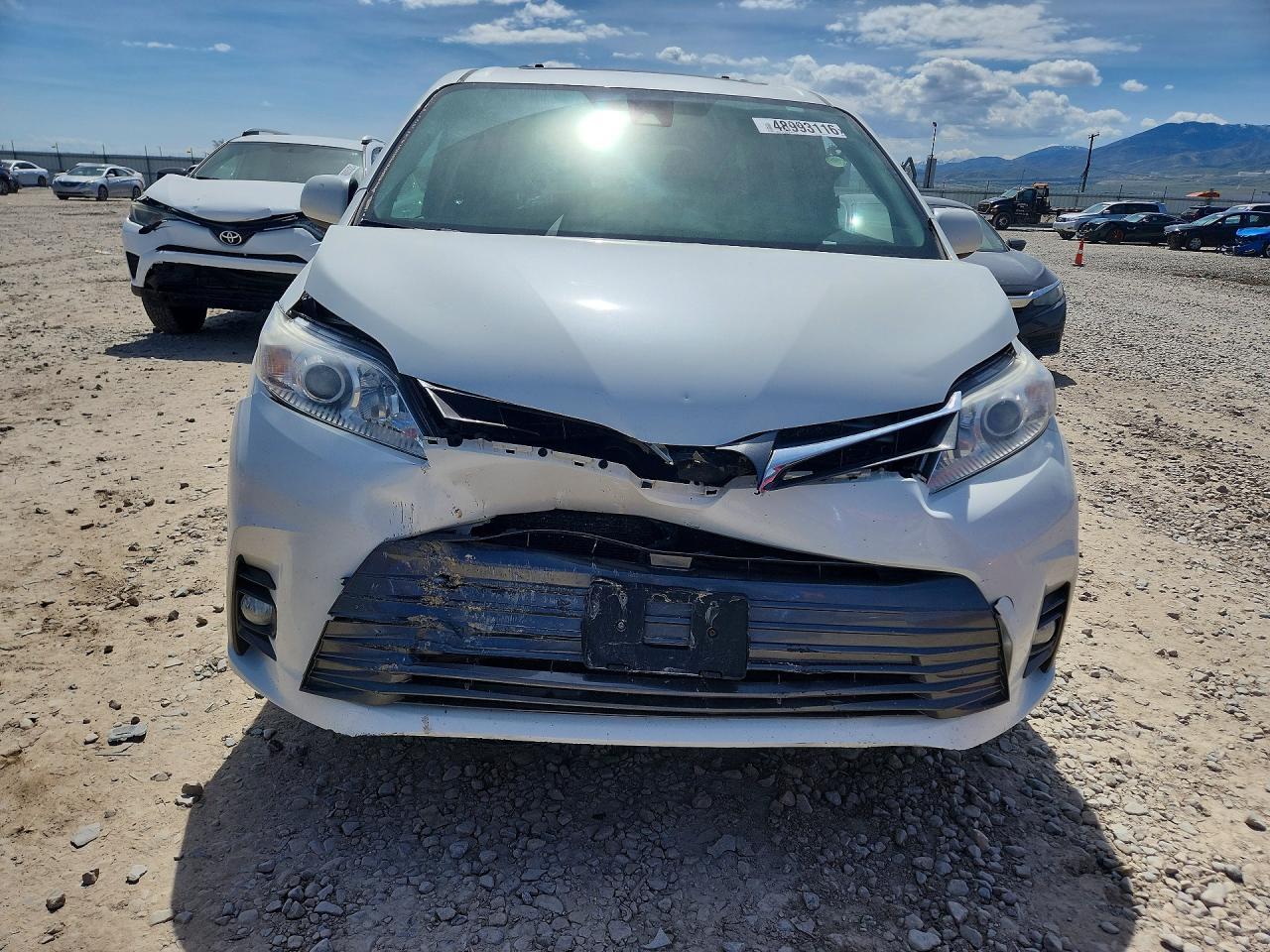 2018 TOYOTA SIENNA