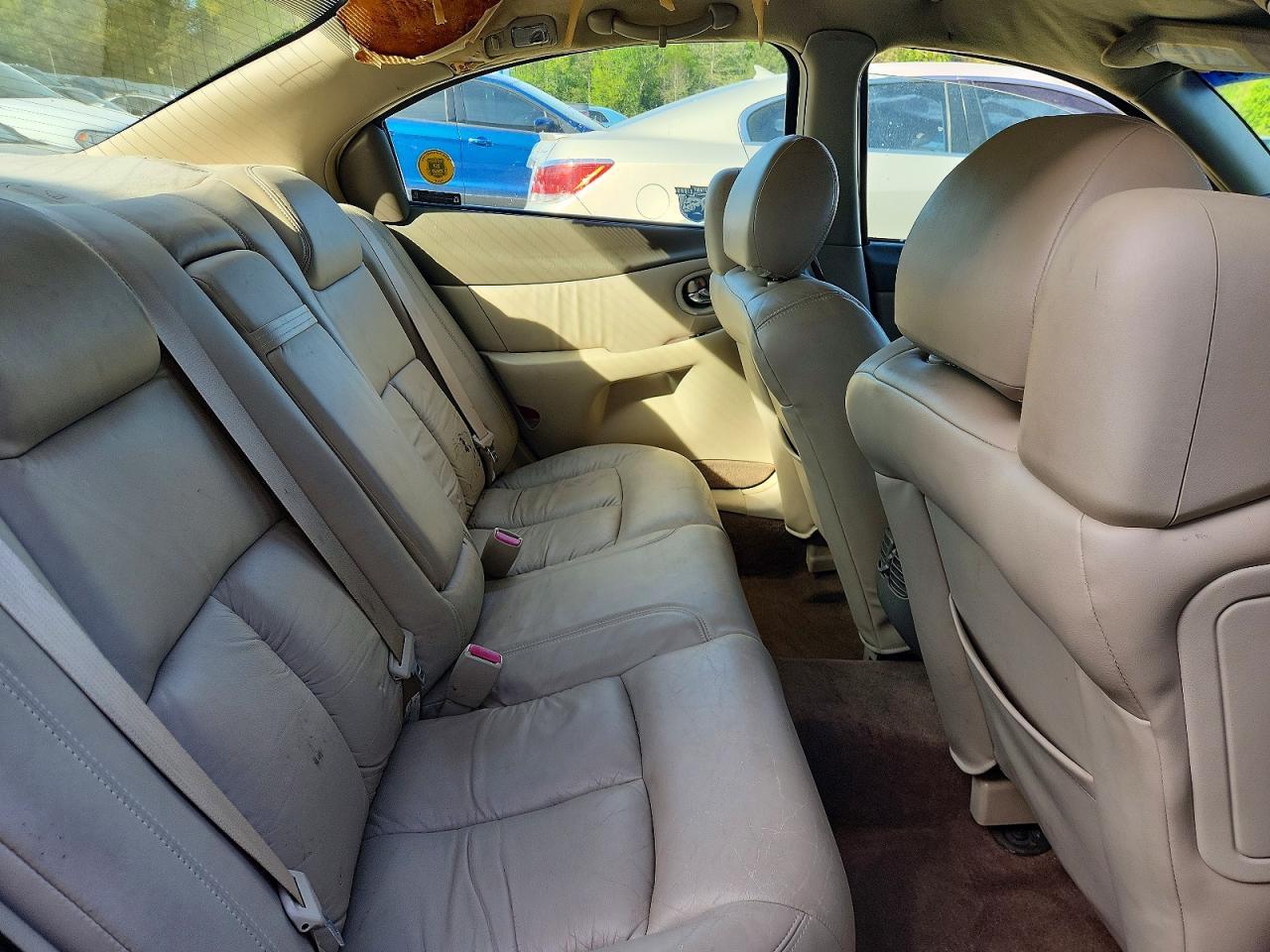 2002 OLDSMOBILE Aurora