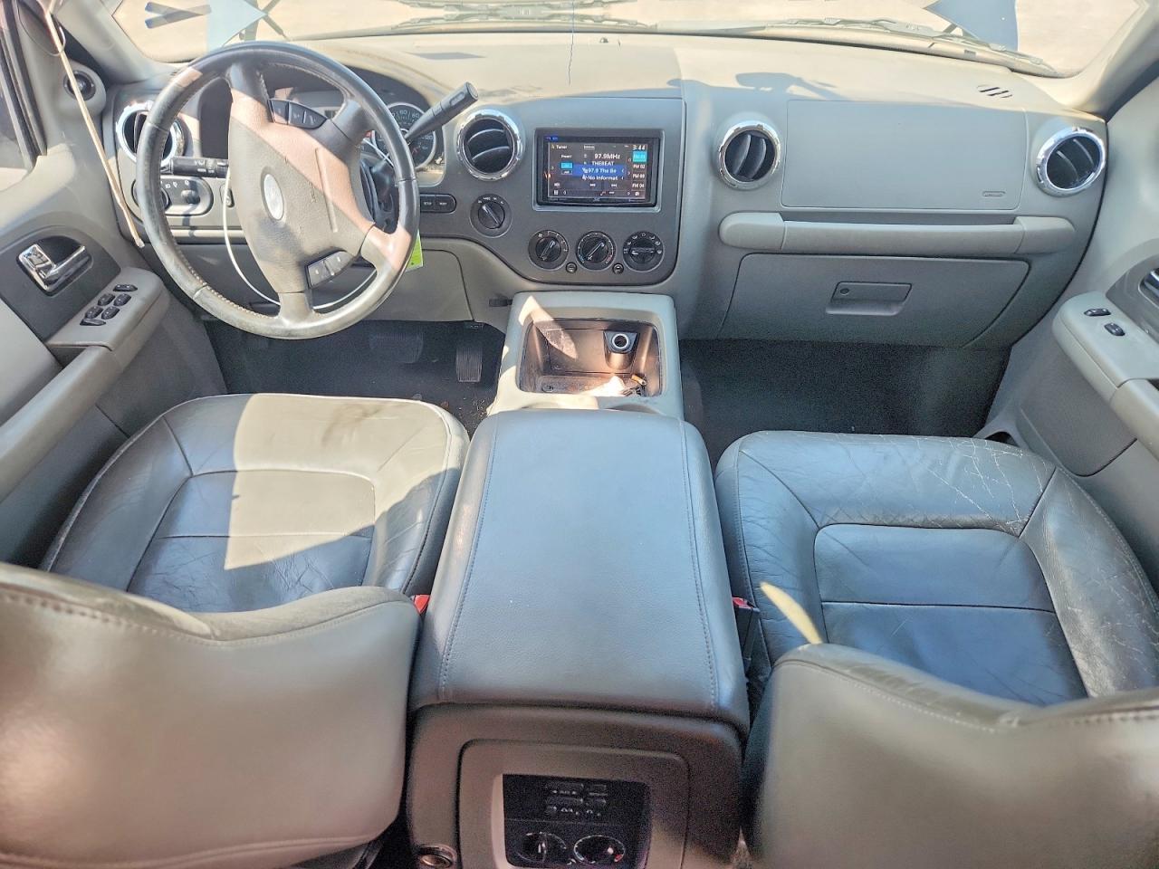 2005 FORD Expedition