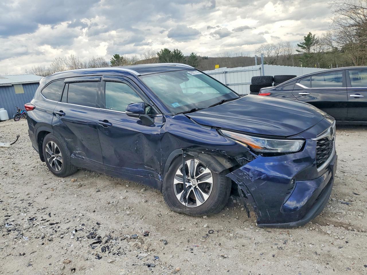2022 TOYOTA HIGHLANDER