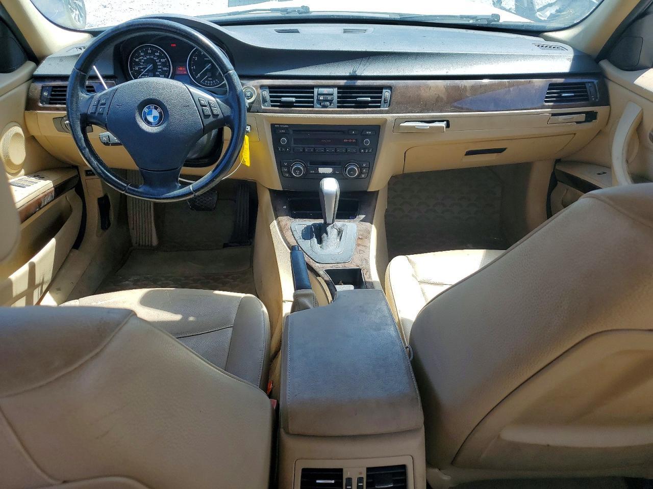 2011 BMW 3 SERIES